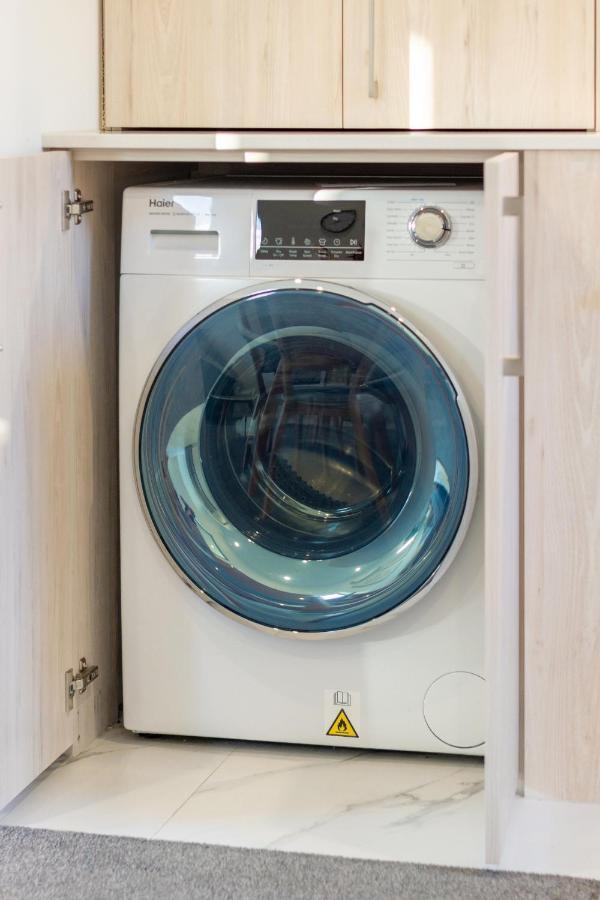 Trendy 3 Bedroom 2 Bath Residence, Central City 基督城 外观 照片